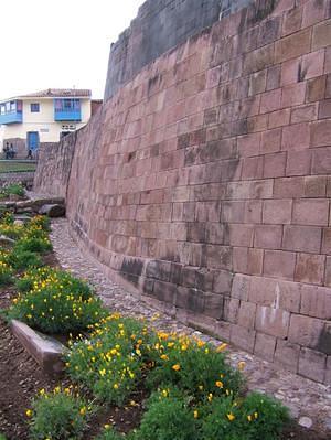 Inka temple of the sun wall foundation
