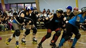 Offering a sling-shot to the jammer