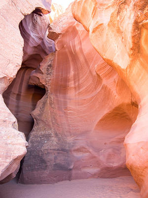 Entrance to Antelope Canyon